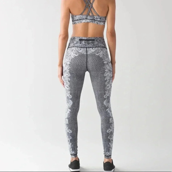 Lululemon speed wunder tight (Nulux) - Picture 2 of 14